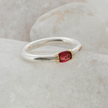 Load image into Gallery viewer, Silver and Gold Tension ring with a Garnet gemstone