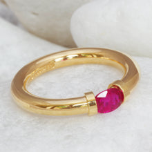 Load image into Gallery viewer, A Beautiful Ruby Set Into An 18ct Gold Ring