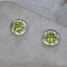 Load image into Gallery viewer, Peridot