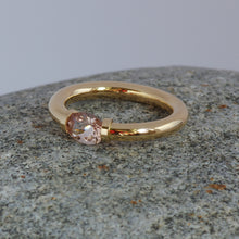 Load image into Gallery viewer, Morganite Tension Ring in Gold