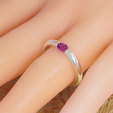 Load image into Gallery viewer, Tension Ring in Amethyst