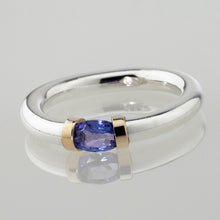 Load image into Gallery viewer, Tanzanite gemstone ring in Silver and gold.
