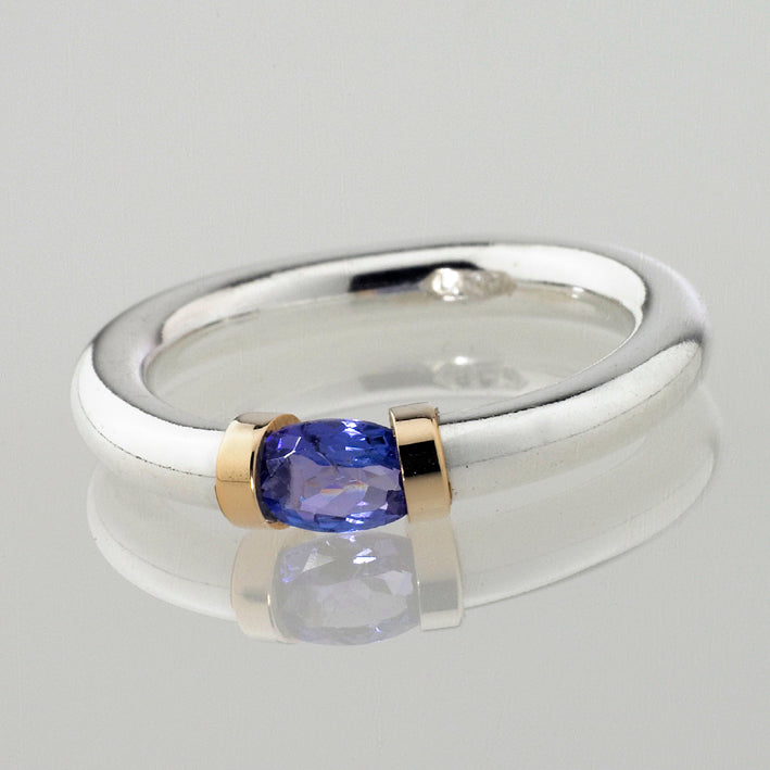 Ceylon Sapphire and Sterling Silver Tension Ring.