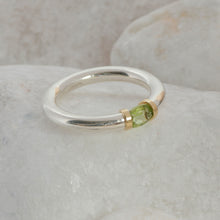 Load image into Gallery viewer, Silver and Gold tension set ring with a Peridot
