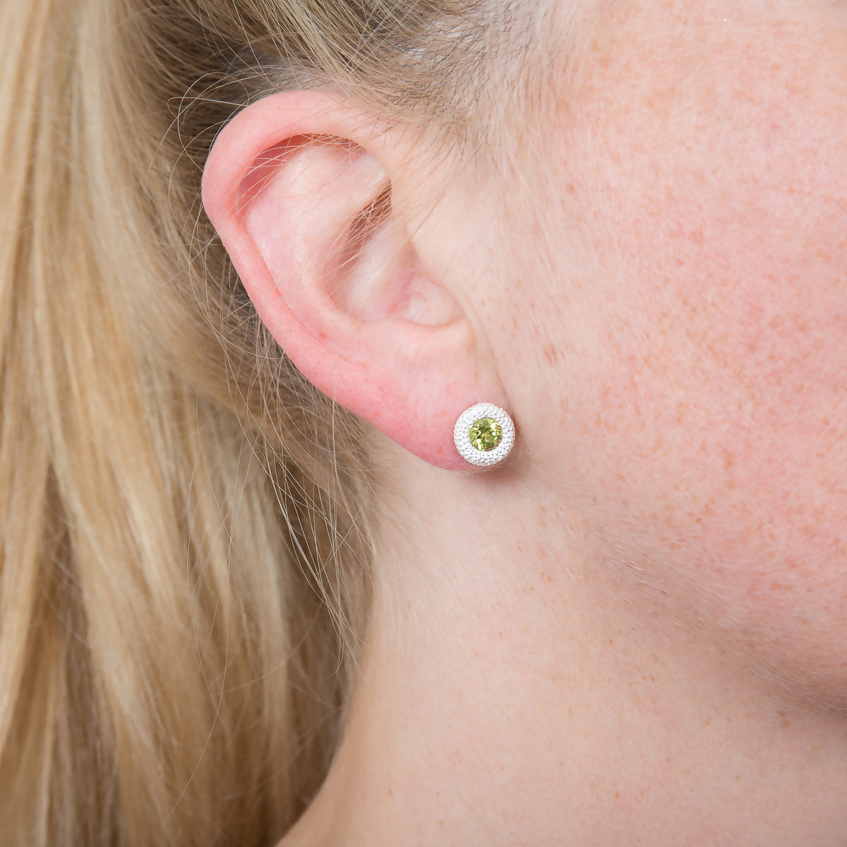 champagne diamond coloured studs