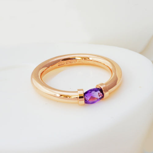 9 carat red gold amethyst ring