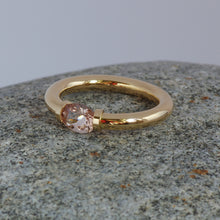 Load image into Gallery viewer, Morganite Tension Ring in Gold
